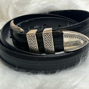 Italian Calfskin Belt Made in USA Size 42‎